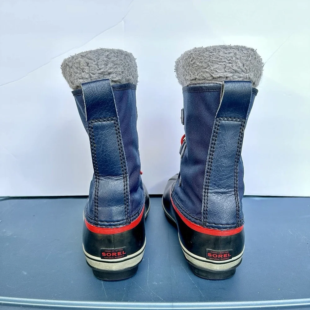 Sorel stay warm